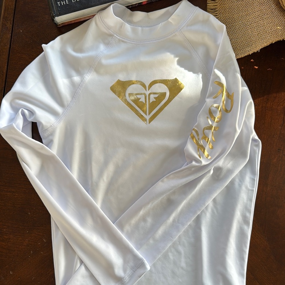 Roxy Girl Rashguard- White and Gold Long Sleeve Shirt